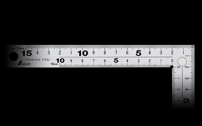 シンワ測定 曲尺厚手広巾  シルバー  １５㎝表裏同目８段目盛㎝表示マグネット付 